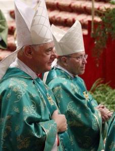 I cardinali Muller e Kasper.