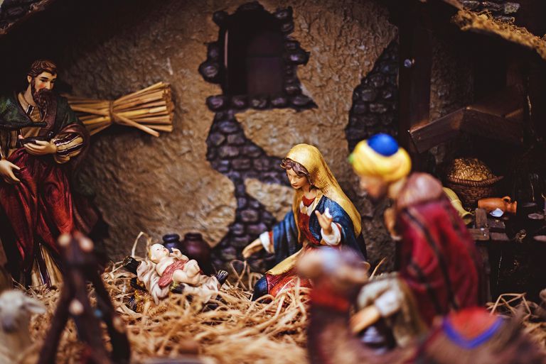 Siamo Tutti Nel Presepio Gli Auguri Di Buon Natale Del Card Biffi Cristianesimo Cattolico